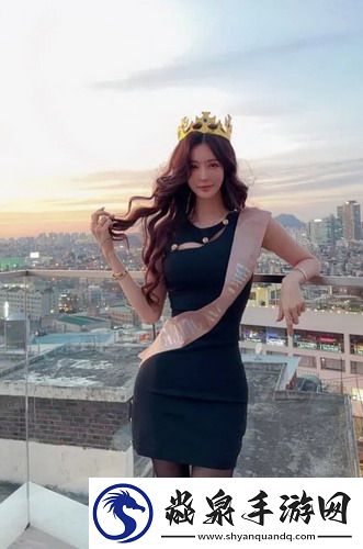 老师和学生深入交流人生奥秘，心灵碰撞的火花，网友：交流，启迪人生的智慧！